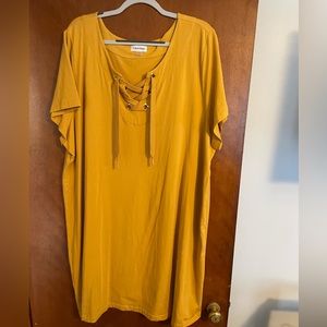 Calvin Klein Size 3X Mustard Shirt Dress